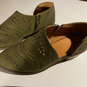 Vegan Suede Perforated Shoes